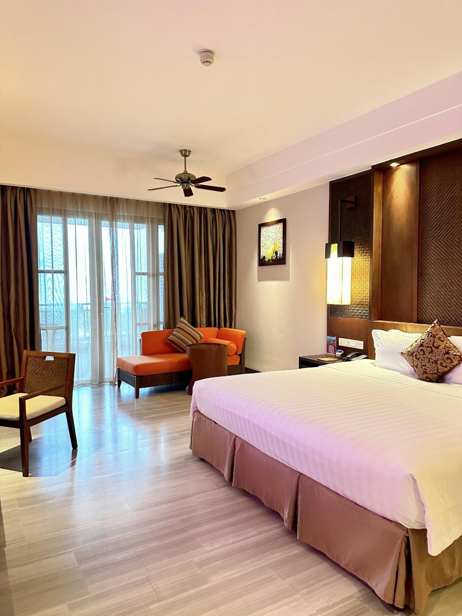 Crowne Plaza & Da Nang