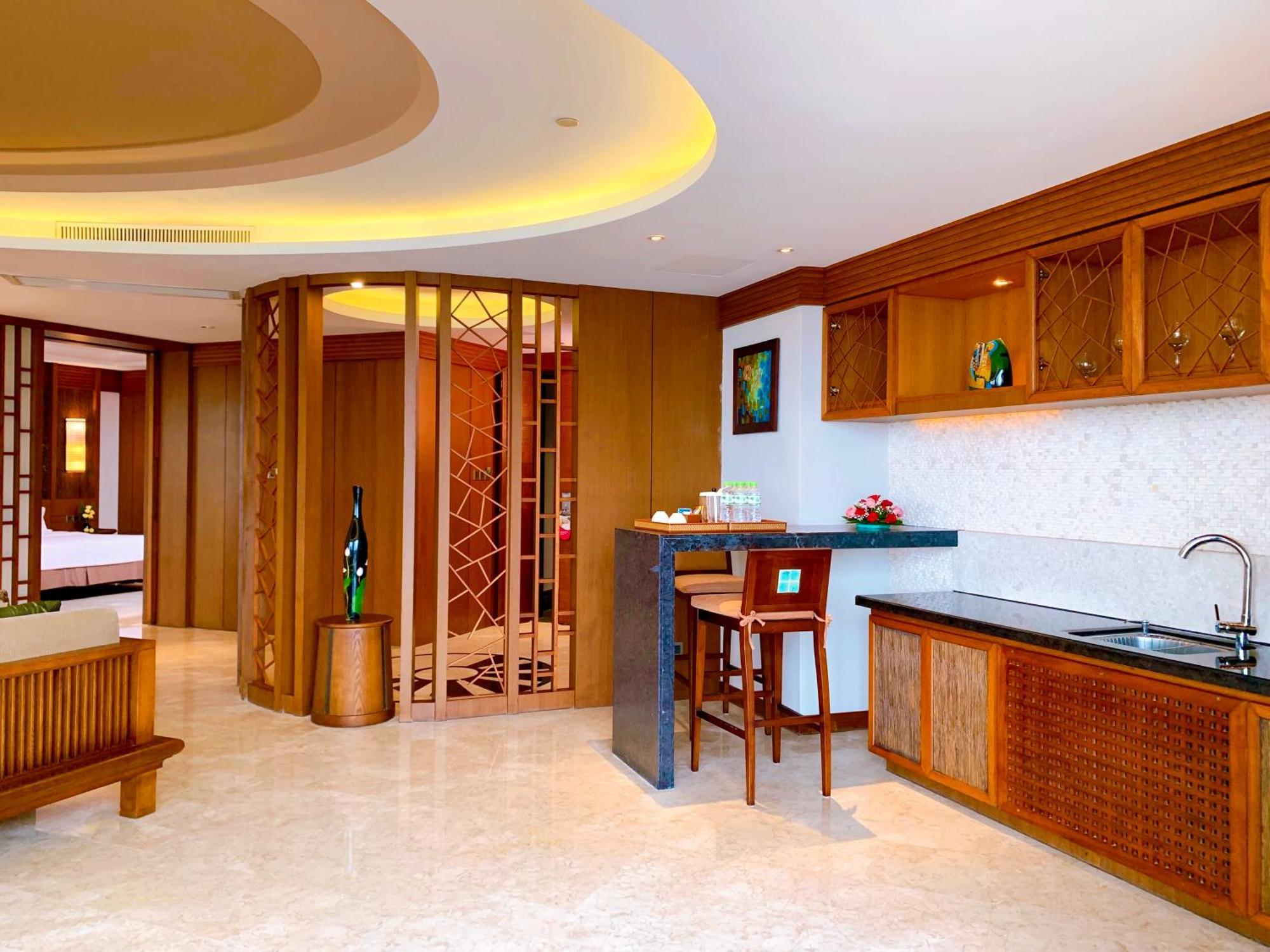Resort Crowne Plaza &