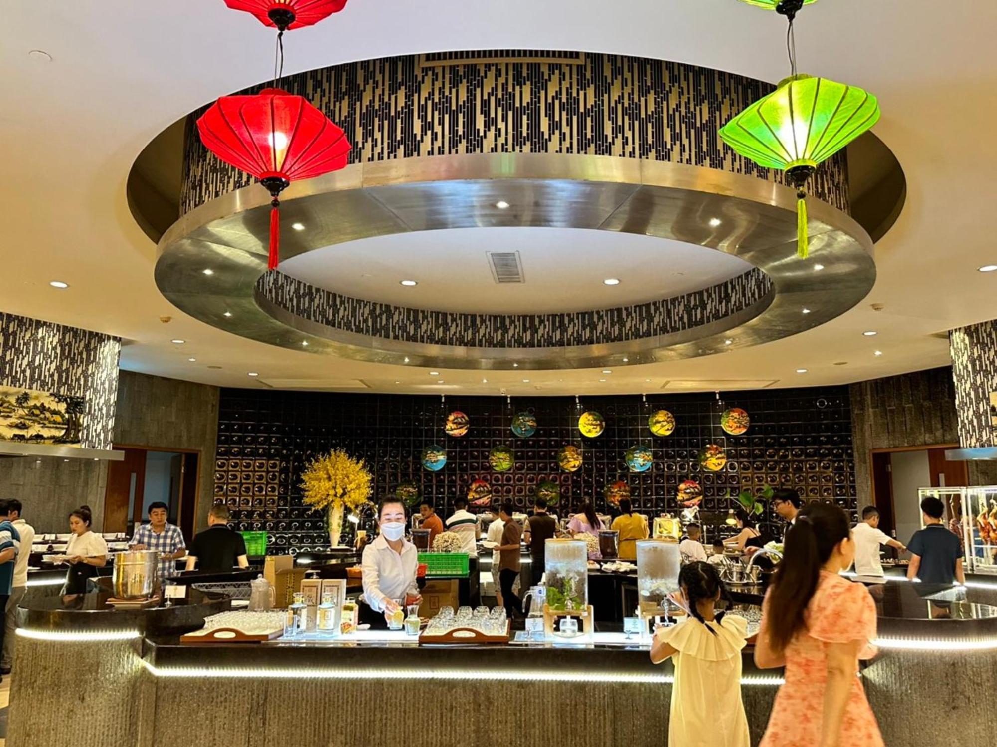 Crowne Plaza & 5* Da Nang