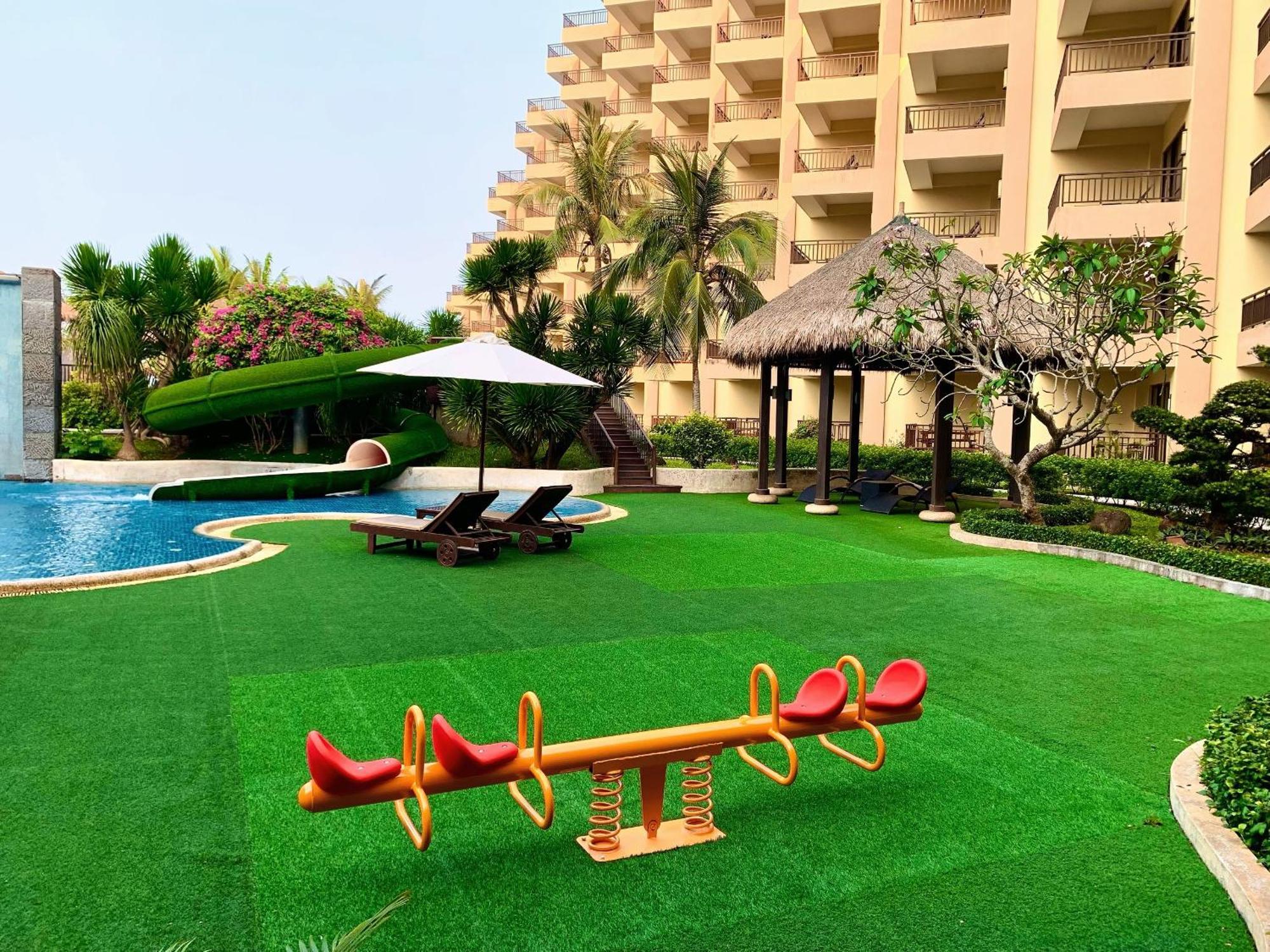 Resort Crowne Plaza & 5*