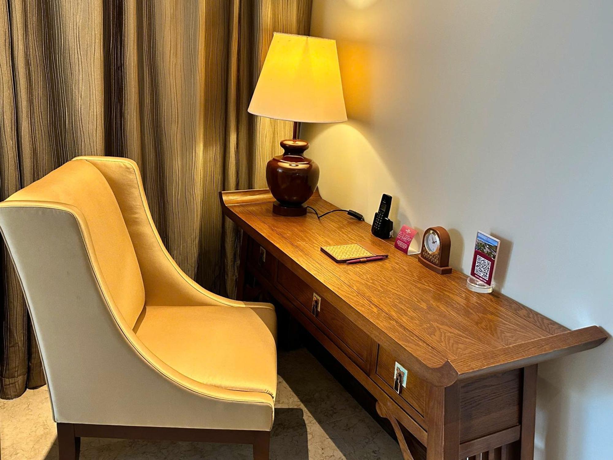 Resort Crowne Plaza & 5*