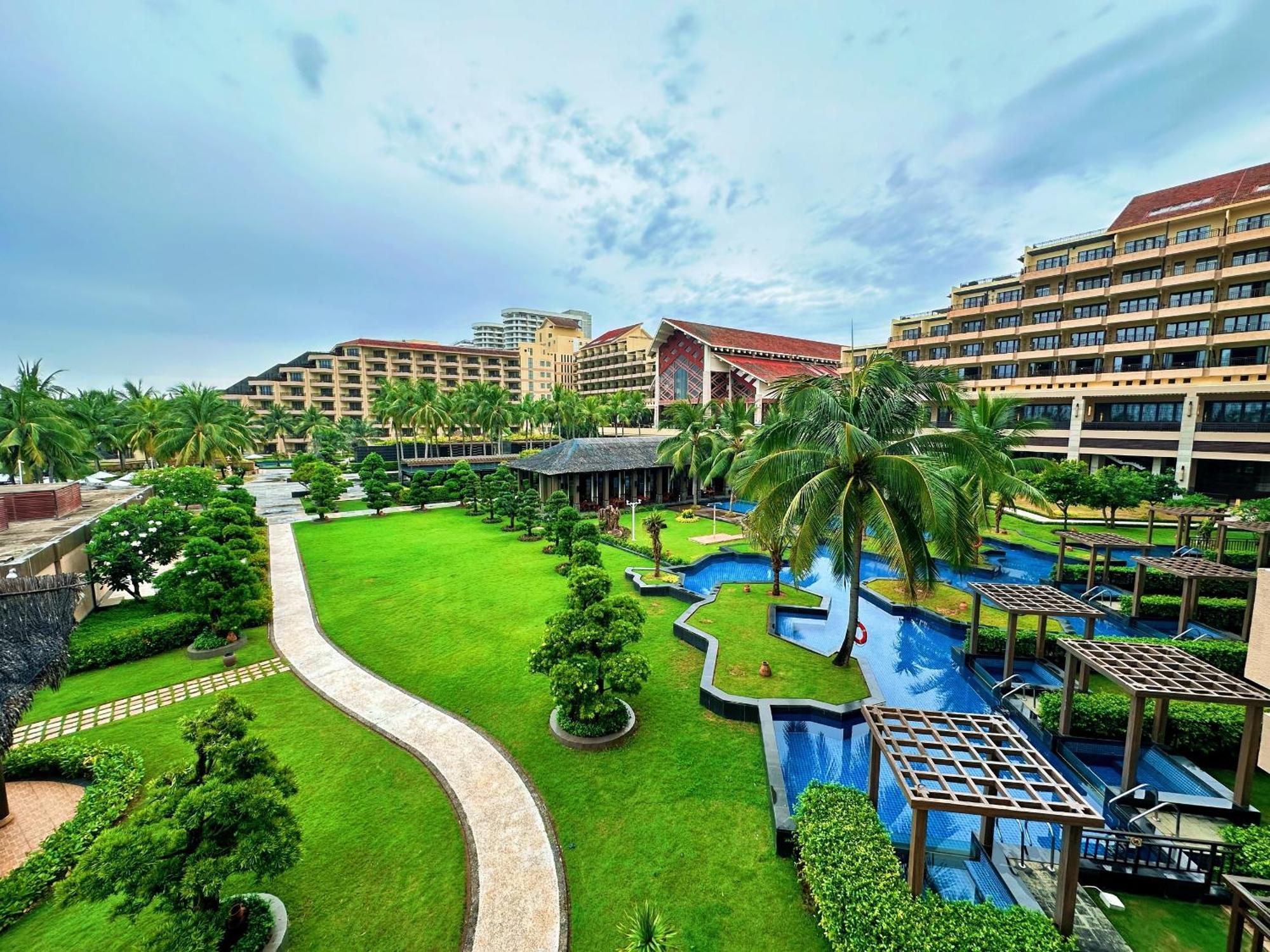 Crowne Plaza Khu nghỉ mát