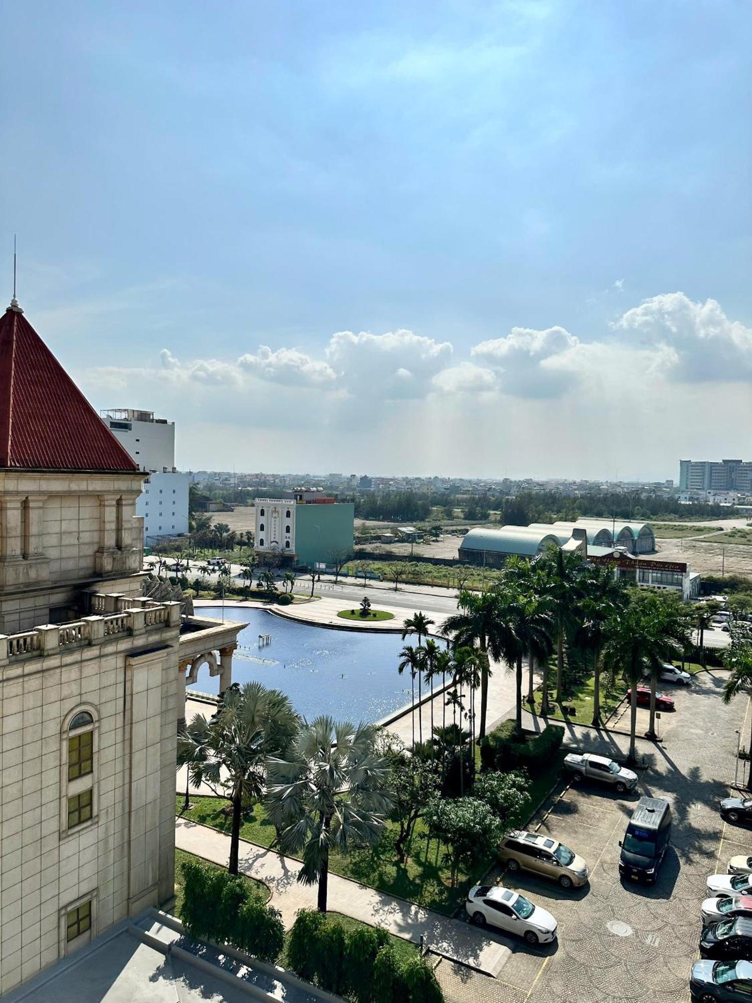 Crowne Plaza 5* Đà Nẵng