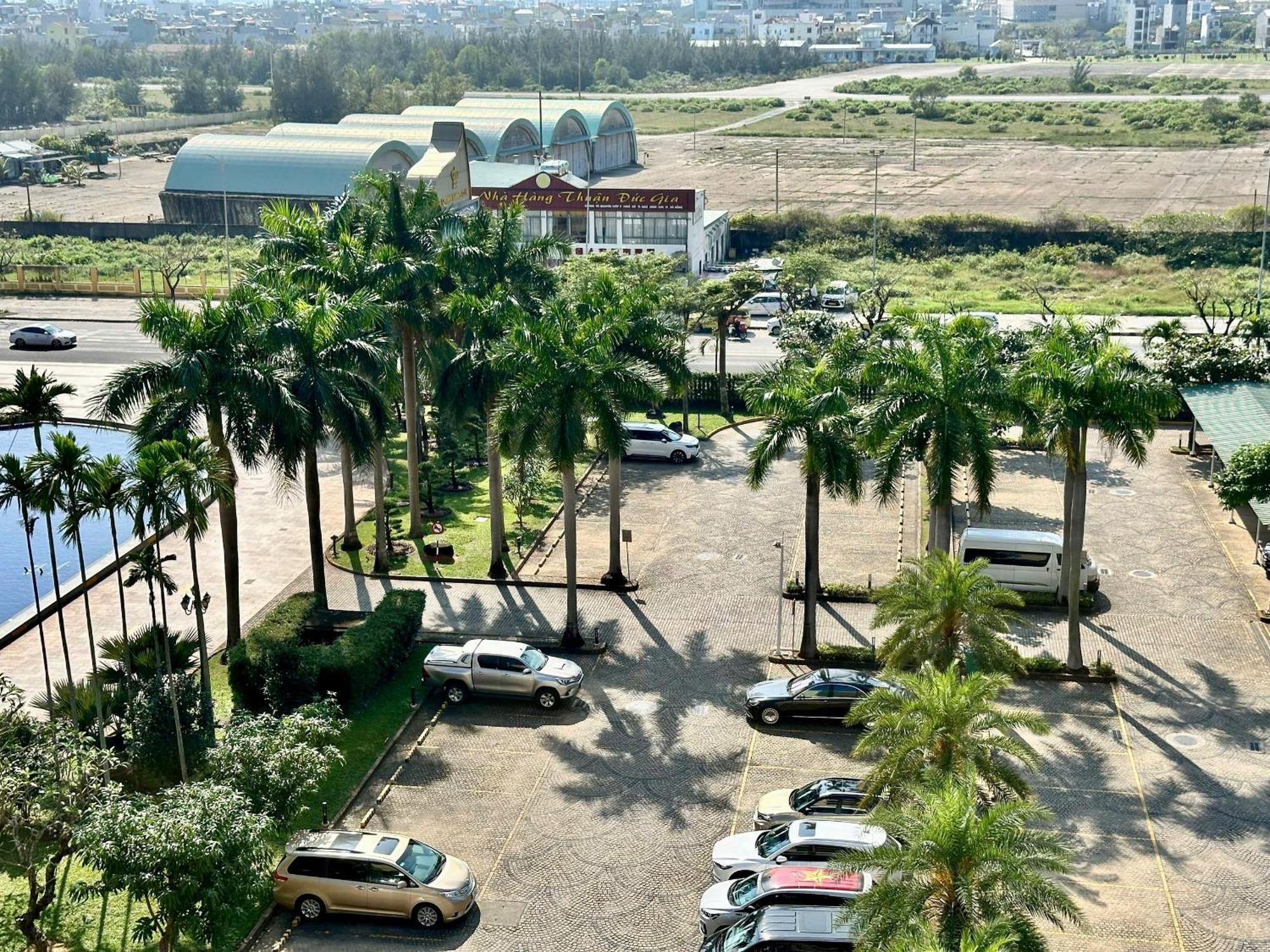 Crowne Plaza Khu nghỉ mát 5*