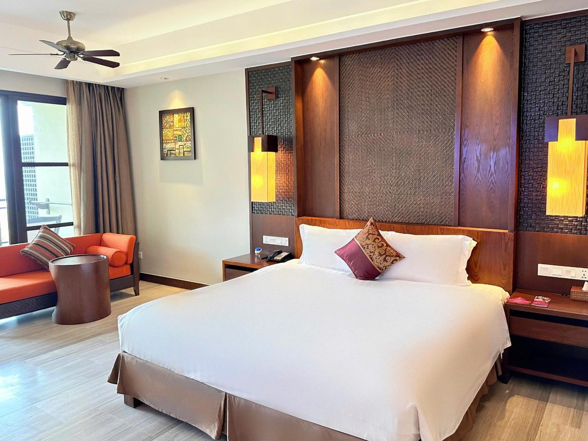 Crowne Plaza