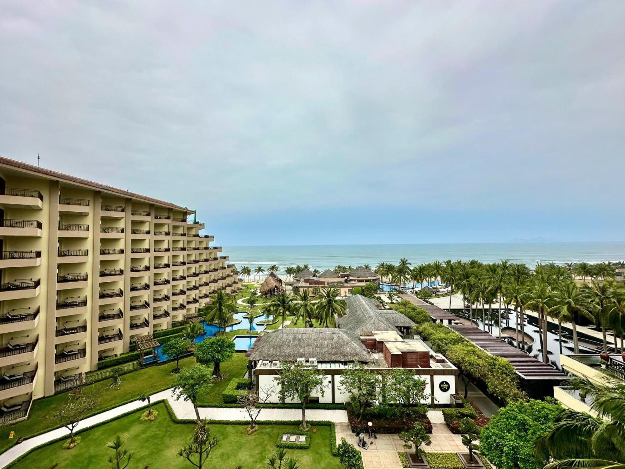 Khu nghỉ mát Crowne Plaza 5*