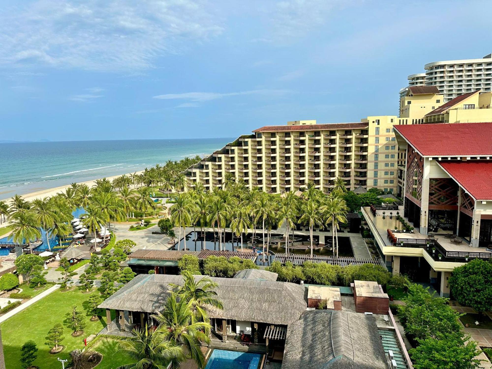 Khu nghỉ mát Crowne Plaza 5*